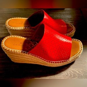 Size 6 red wedge sandal